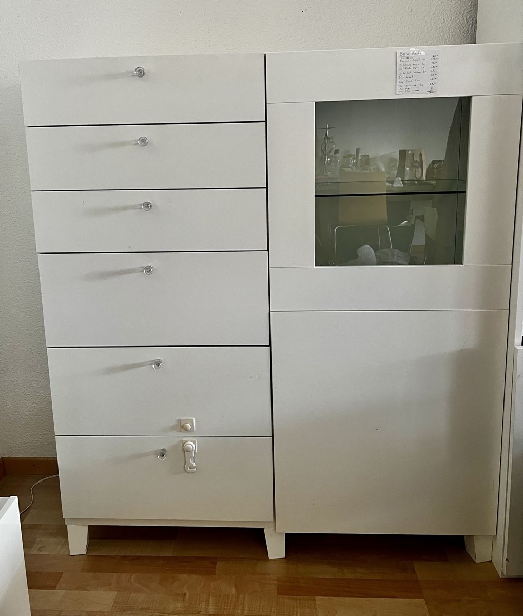 Ikea Vetrine: Vitrine von Ikea ab 1.- – Usato da Goldach venduto da aylight
