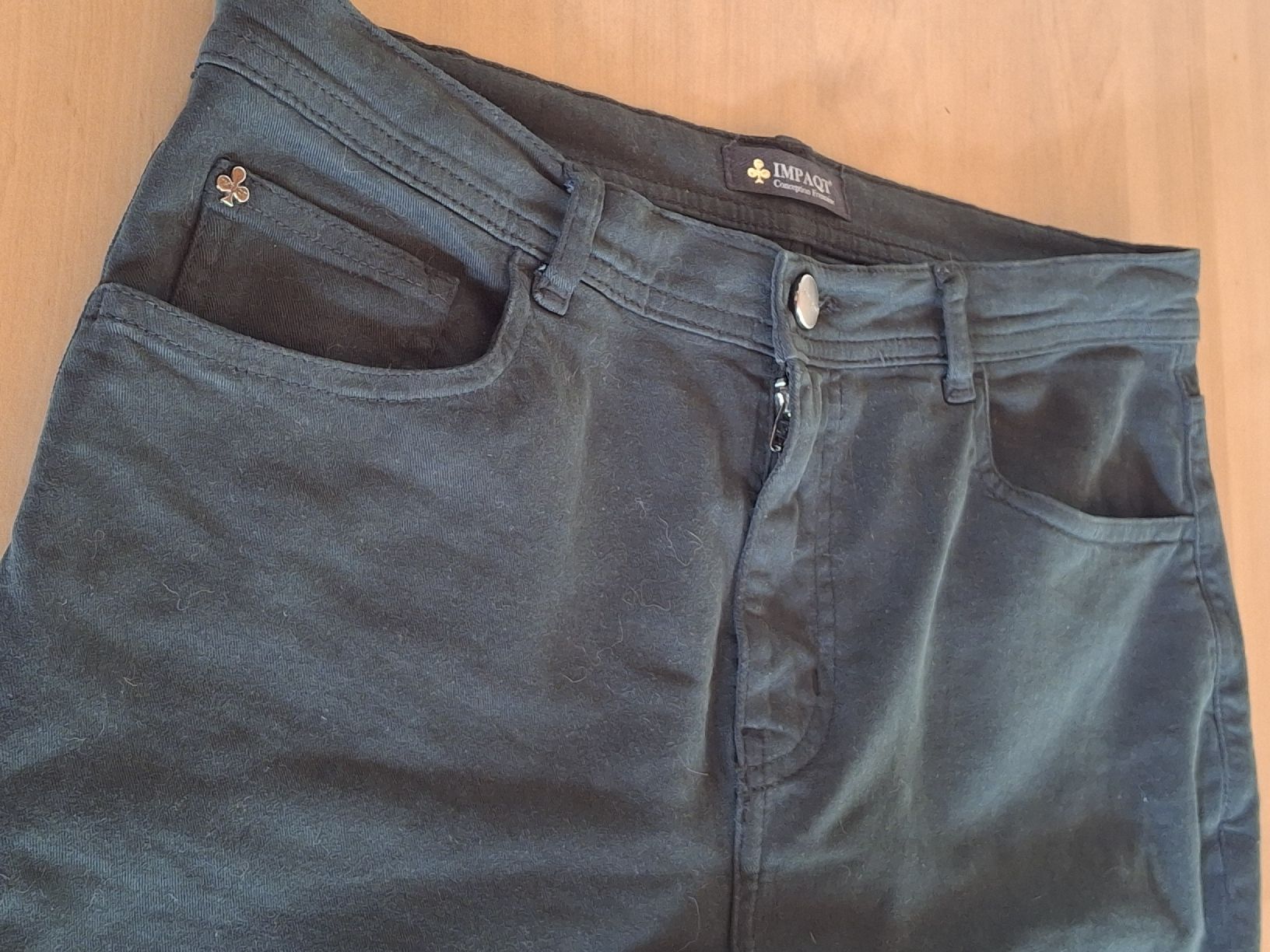 Hosen: pantalon taille M marque Impaqt – Gebraucht aus Villiers von san_jn5w 2