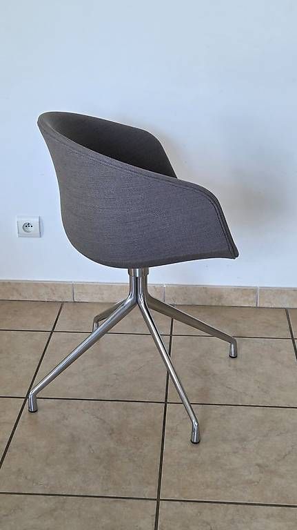 Hay Stühle: Chaise pivotante – Gebraucht aus Genève von cel_9ypg 2