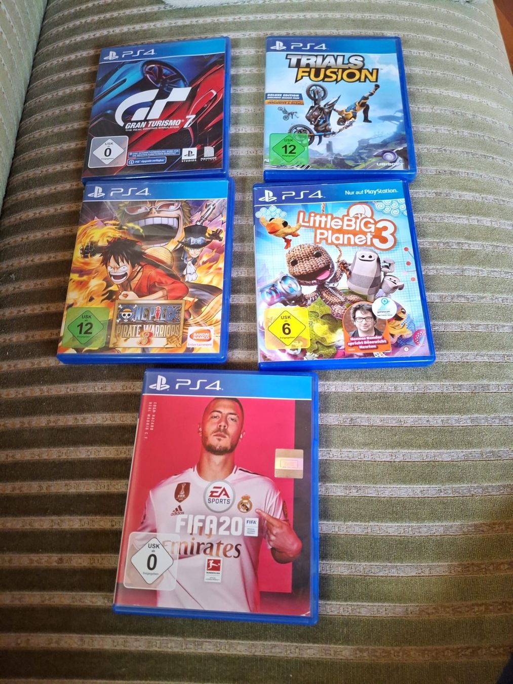Spiele: PS4 Spiele Bundle guter Zustand 5 Stück – Gebraucht aus Mauren TG von Mariso11