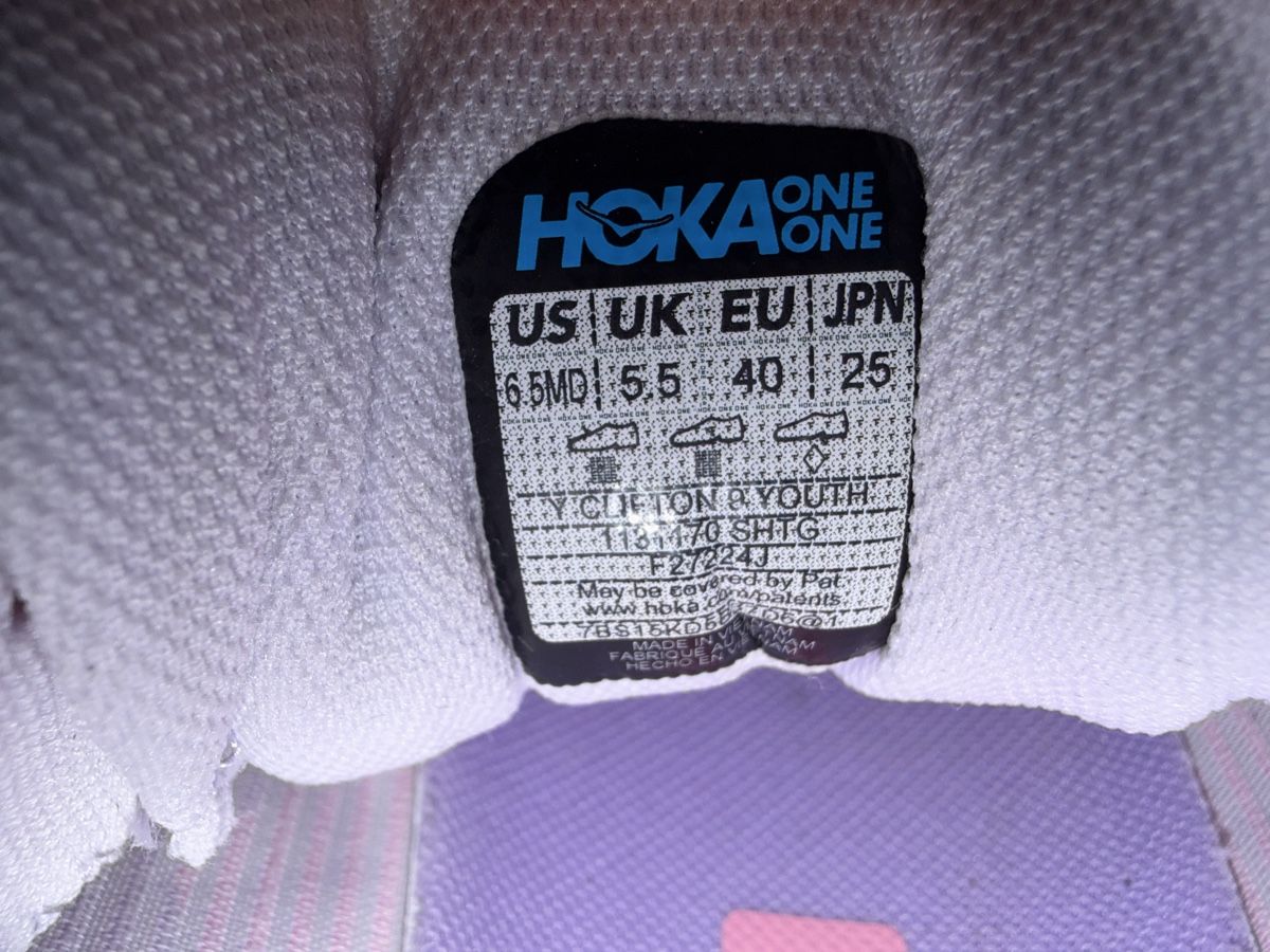Hoka One One Damenschuhe: Hoka Clifton 9 | EU 40  – Gebraucht aus Zürich von 2ndhandzurich 3
