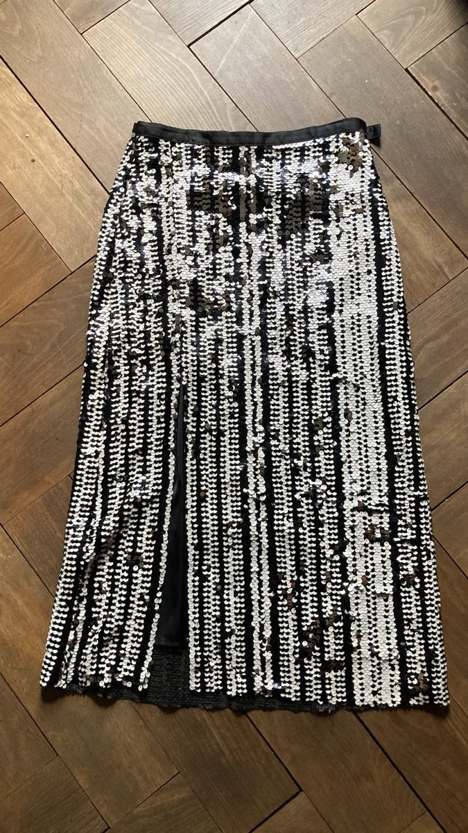 H&M Röcke: Pailettenrock – Gebraucht aus Zürich von benebiene