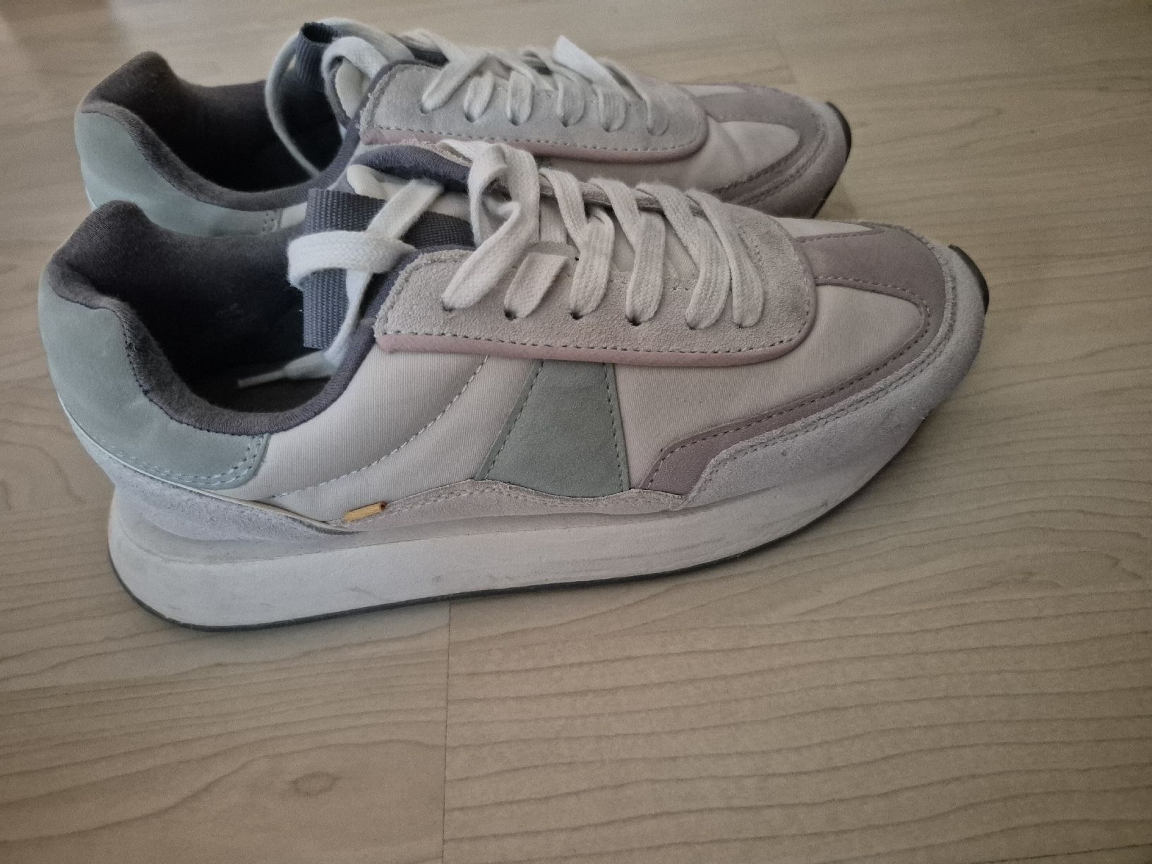 Zara Scarpe da donna: Zara Schuhe Grösse 36 – Usato da Oberweningen venduto da Bumblebee2 1