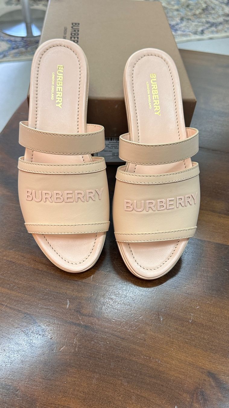 Burberry Scarpe da donna: Burberry Sandalen Gr 36 – Nuovo e nell'imballaggio originale da Lachen SZ venduto da HelvetiaLuxury 5