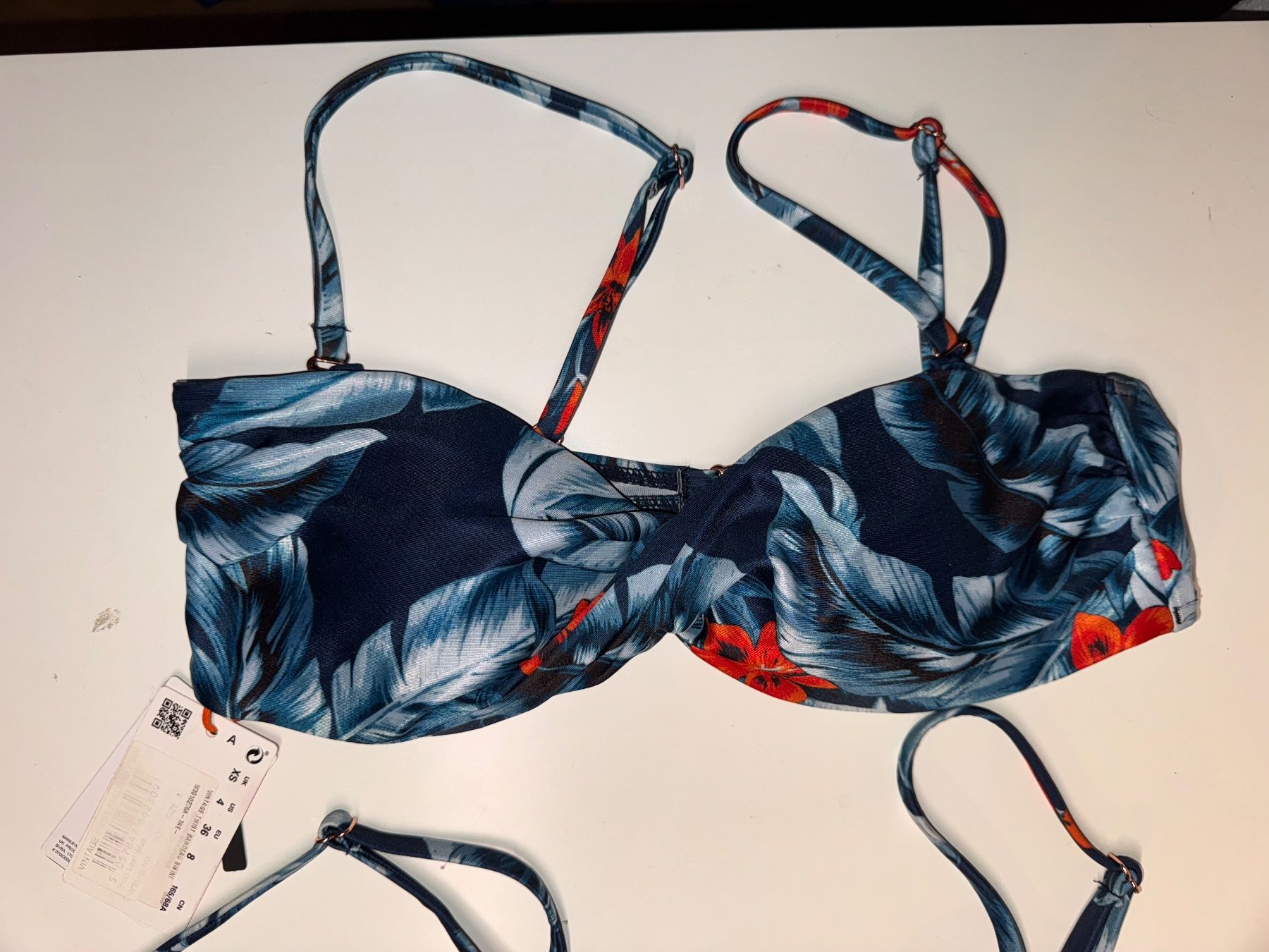 Costumi da bagno & Bikini: Bikini von Superdry Gr. 36 – Usato da Grosswangen venduto da shoes.bags.and.co 1