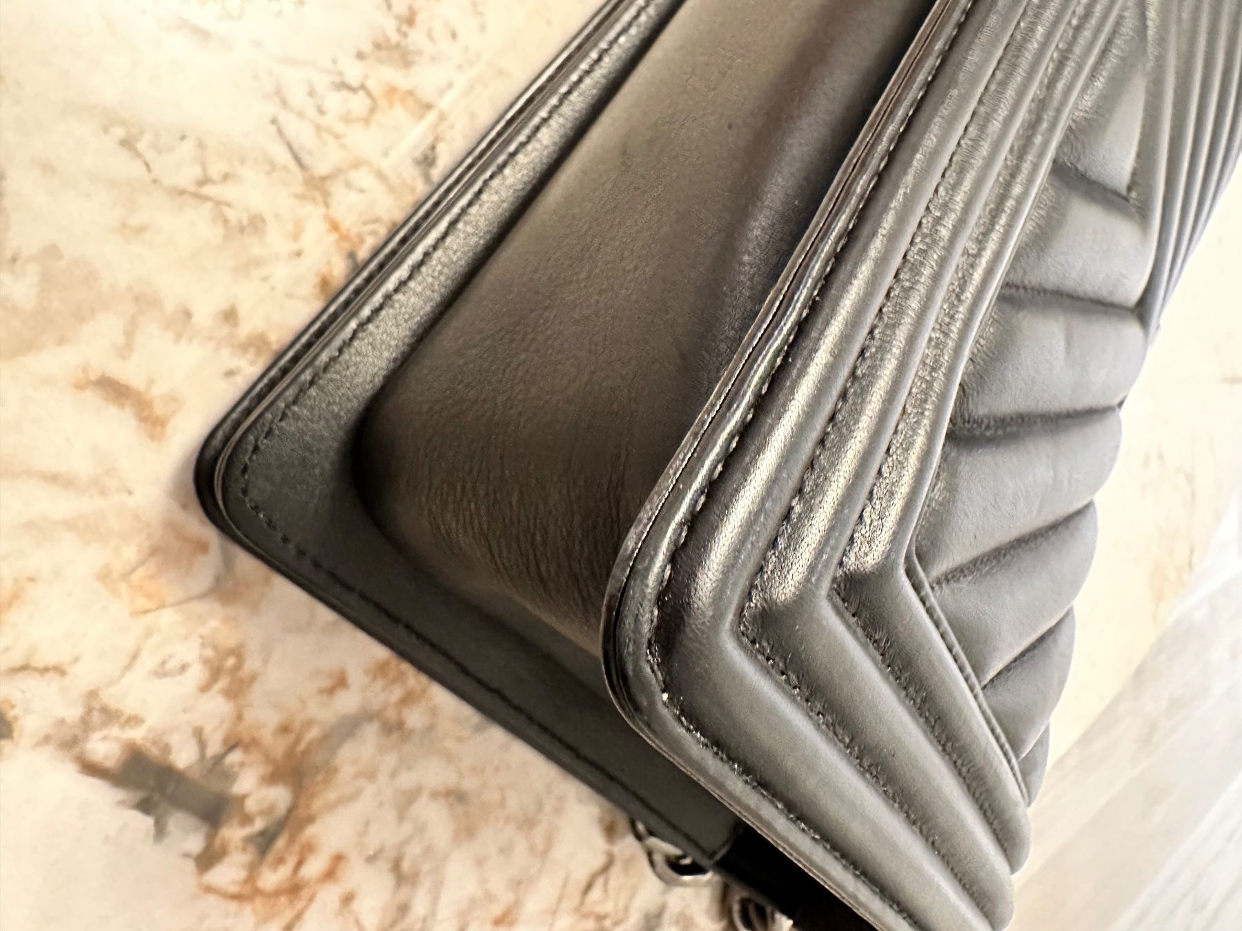 Chanel Borse da donna: Chanel Medium Boy Bag – Usato da Embrach venduto da Gsab 5