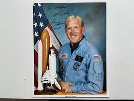 Weltraum OU Charles Gemar NASA OriginalPorträt 8*10 signiert