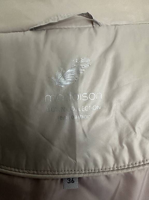 Maddison Gilets & Westen: Gilet Weste Manor beige Grösse 36 – Gebraucht aus Kloten von Banita03 3