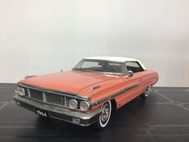 Ford Galaxie 500 XL Convertible, 1964 - Sammlerstück!, 1/18