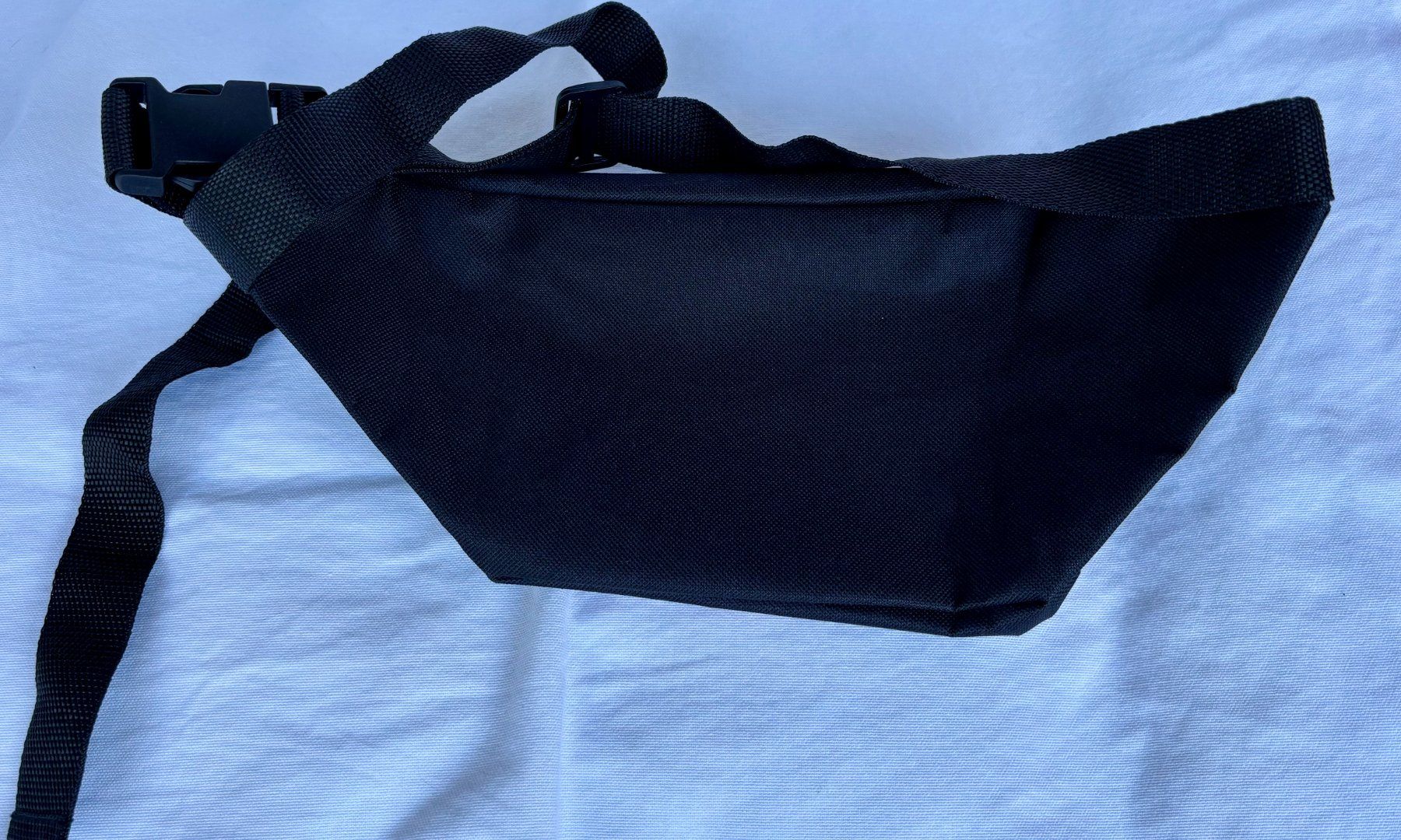 Taschen: Bauchtasche - Bauchbeutel - schwarz mit Logo Kanada – Neu (gemäss Beschreibung) aus Rheinfelden von sabine0101 1