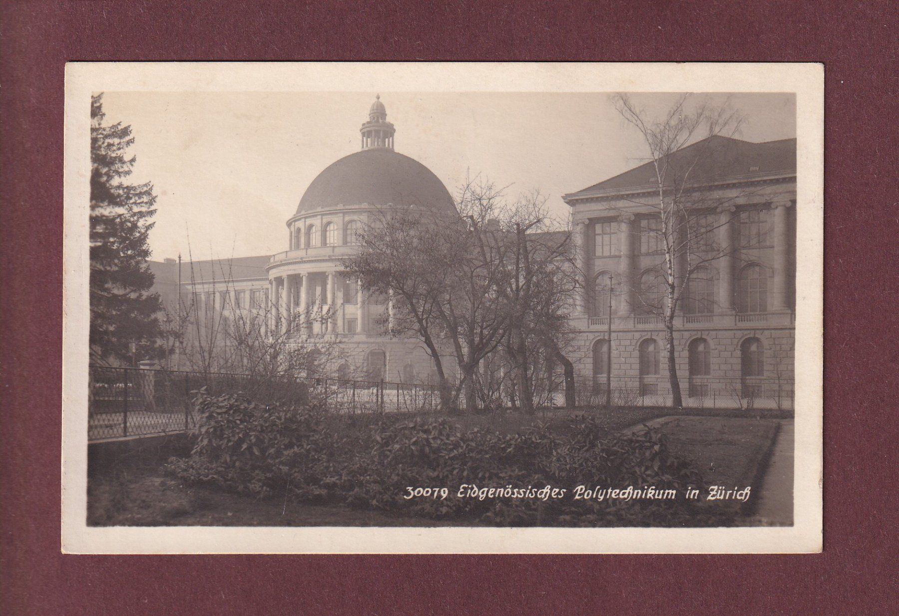 Cartes postales: ZÜRICH - Polytechnikum - 1932 – D'occasion à Pully par nicecards