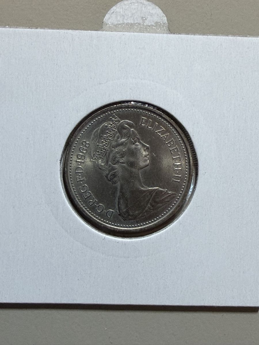 Toutes les monnaies: GB - 5 new pence - 1968 – D'occasion à Payerne par Mike1682 1