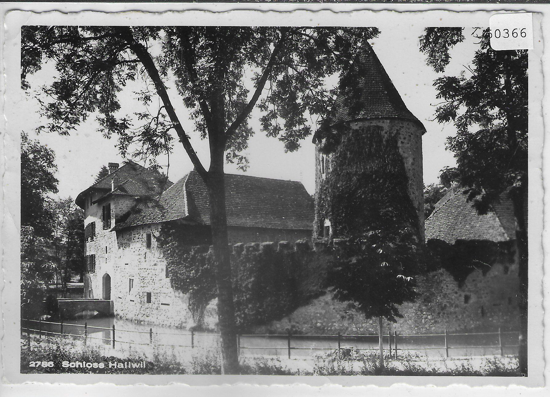 Ansichtskarten: Schloss Hallwil – Gebraucht aus Ettingen von Kartenplanet