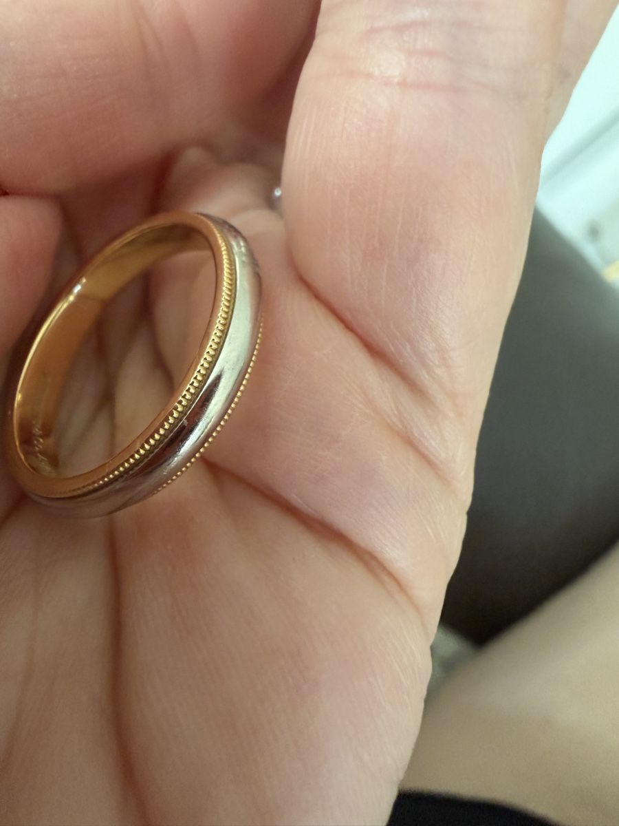 Tiffany & Co. Anelli: Tiffany &Co togheder Milgrain Ring Gold und Pt950 – Usato da Allschwil venduto da Figidindia