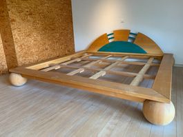 Doppelbett, spezielles Unikat, auf Kugeln gelagert!