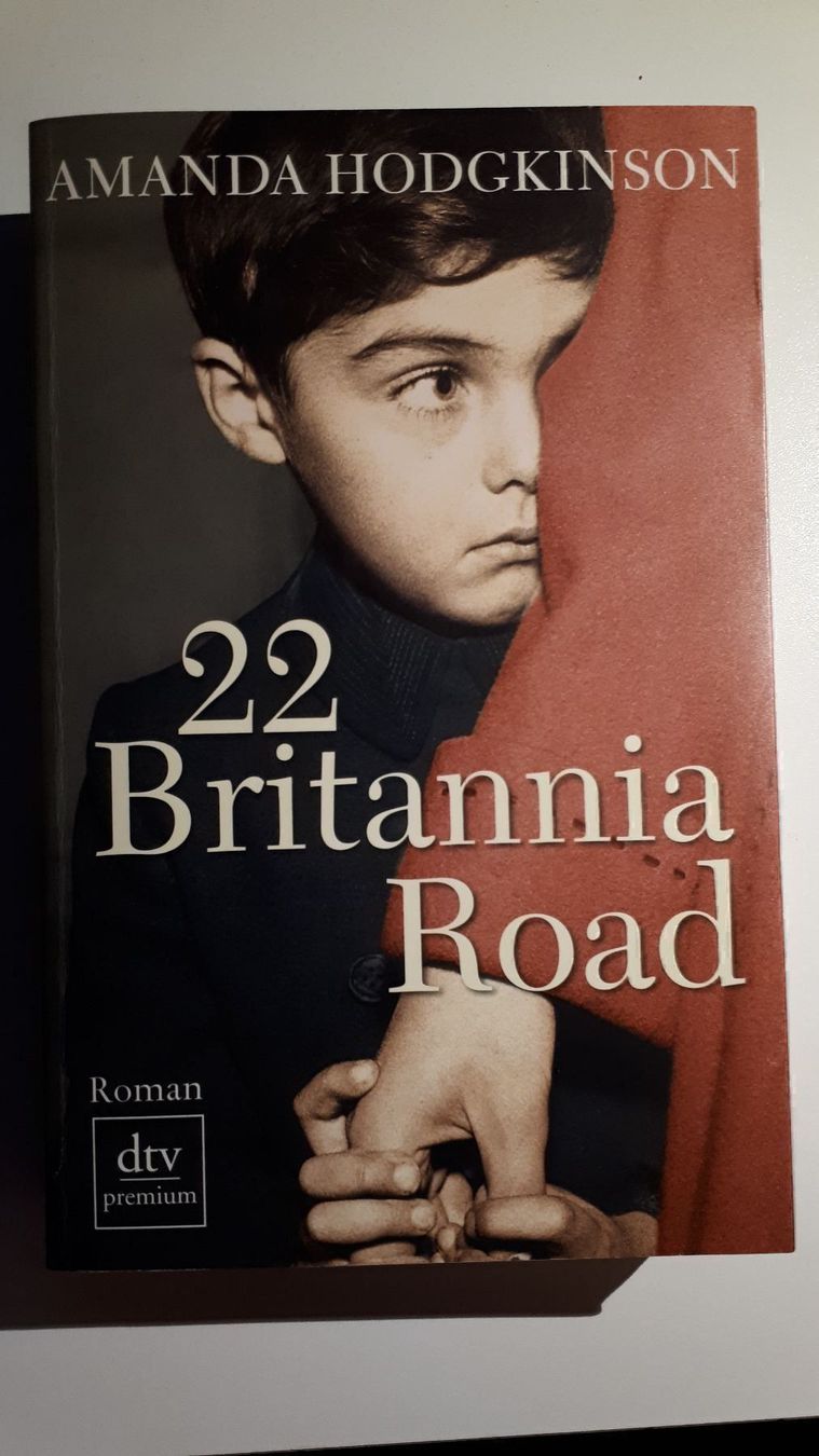 Bücher: 22 Britannia Road – Gebraucht aus Dietikon von Buchantiqdietikon