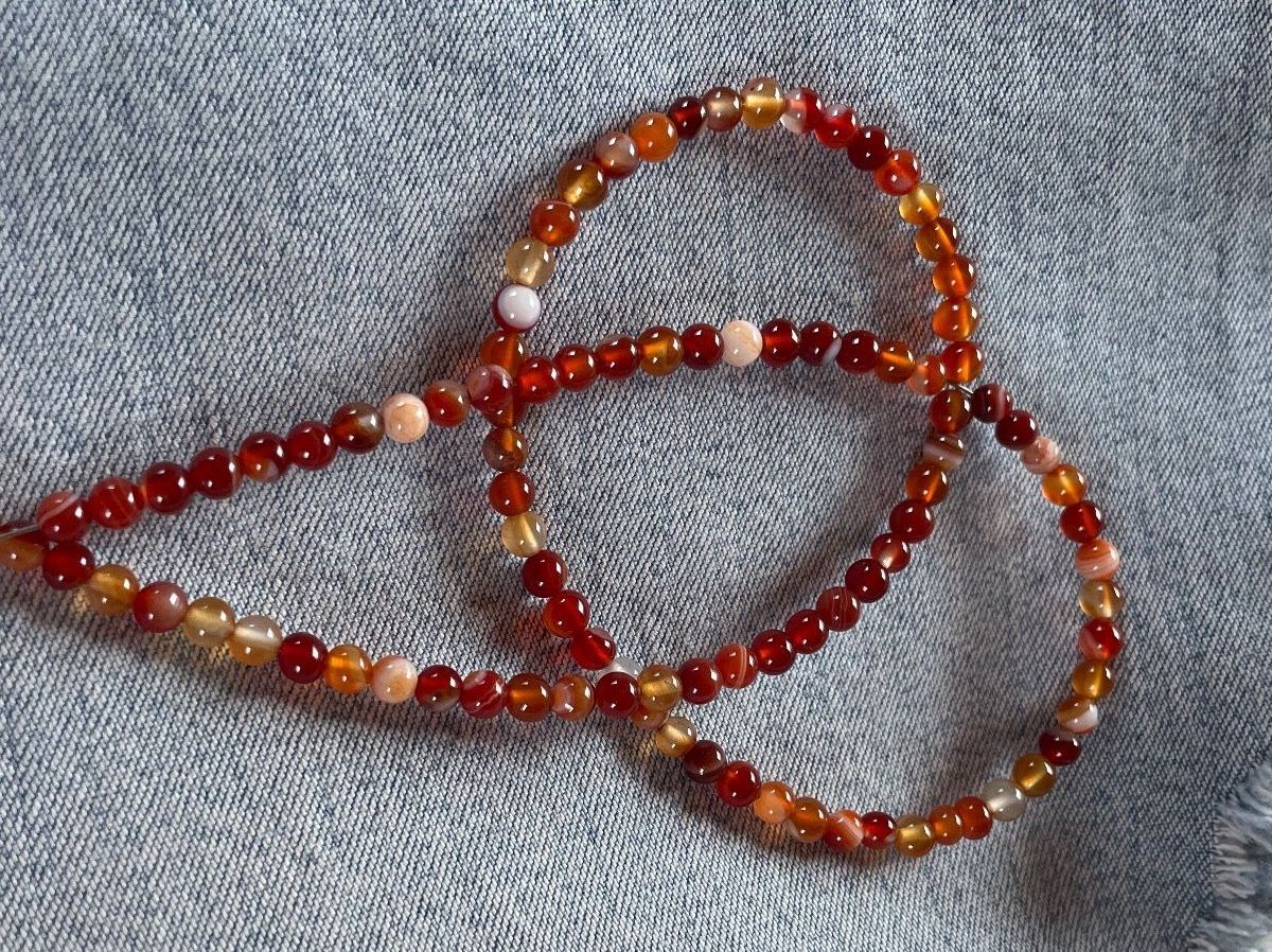 Catenine: feiner Achat  4bis5 mm.    45cm  rund    Klassiker – Nuovo e nell'imballaggio originale da Leuggern venduto da gemshow