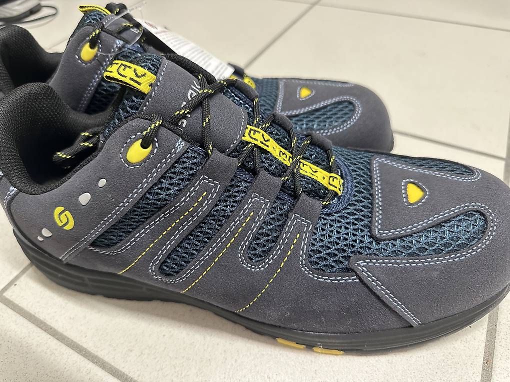 Herrenschuhe: Stahlkappen Arbeitsschuhe 47 – Neu und originalverpackt aus Kirchberg BE von monikakurath 2
