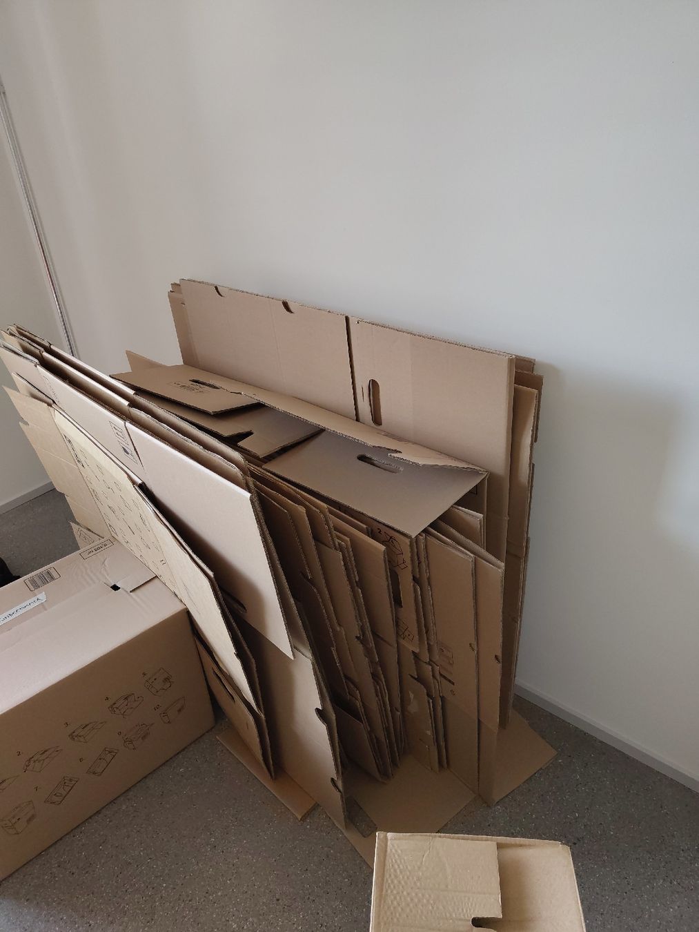 Ikea Kartons: 41 Umzugskartons – Gebraucht aus Immensee von bouzer 1