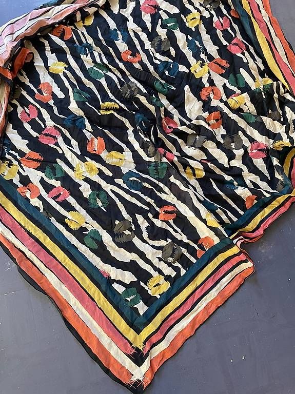 Spille & Fermagli: Designer Schal Stefania Boschetti – Usato da Winterthur venduto da Wyl_ma