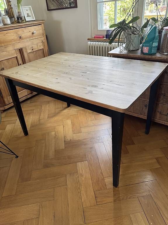 Tavoli: Holztisch abzugeben – Usato da Basel venduto da lyn_7pn7