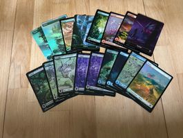 Magic: The Gathering - 17 Foil Full Art Basic Lands