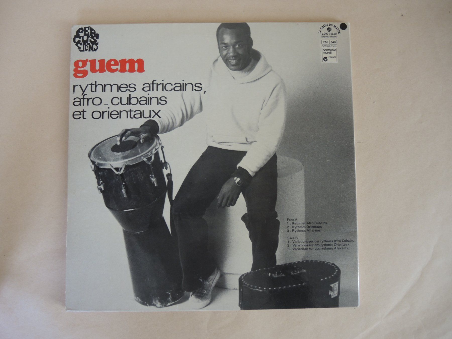 Dischi in vinile: Guem LP Rhythmes Africains Afro-Cubains Percussion Vinyl – Usato da Rorschach venduto da maeck8 2
