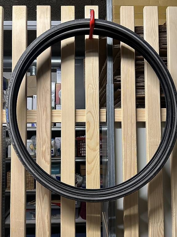 Ersatzteile: 2x Schwalbe Marathon Plus 700x25C – Gebraucht aus Köniz von Ruffkiid 1