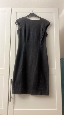 AX Armani Exchange Etuikleid