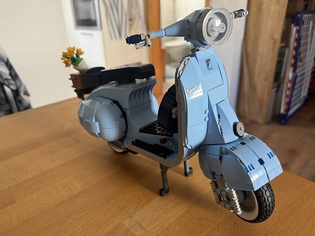 Lego Kit di costruzioni: Lego Vespa 125 – Usato da Tägerwilen venduto da _Moonlight_ 3