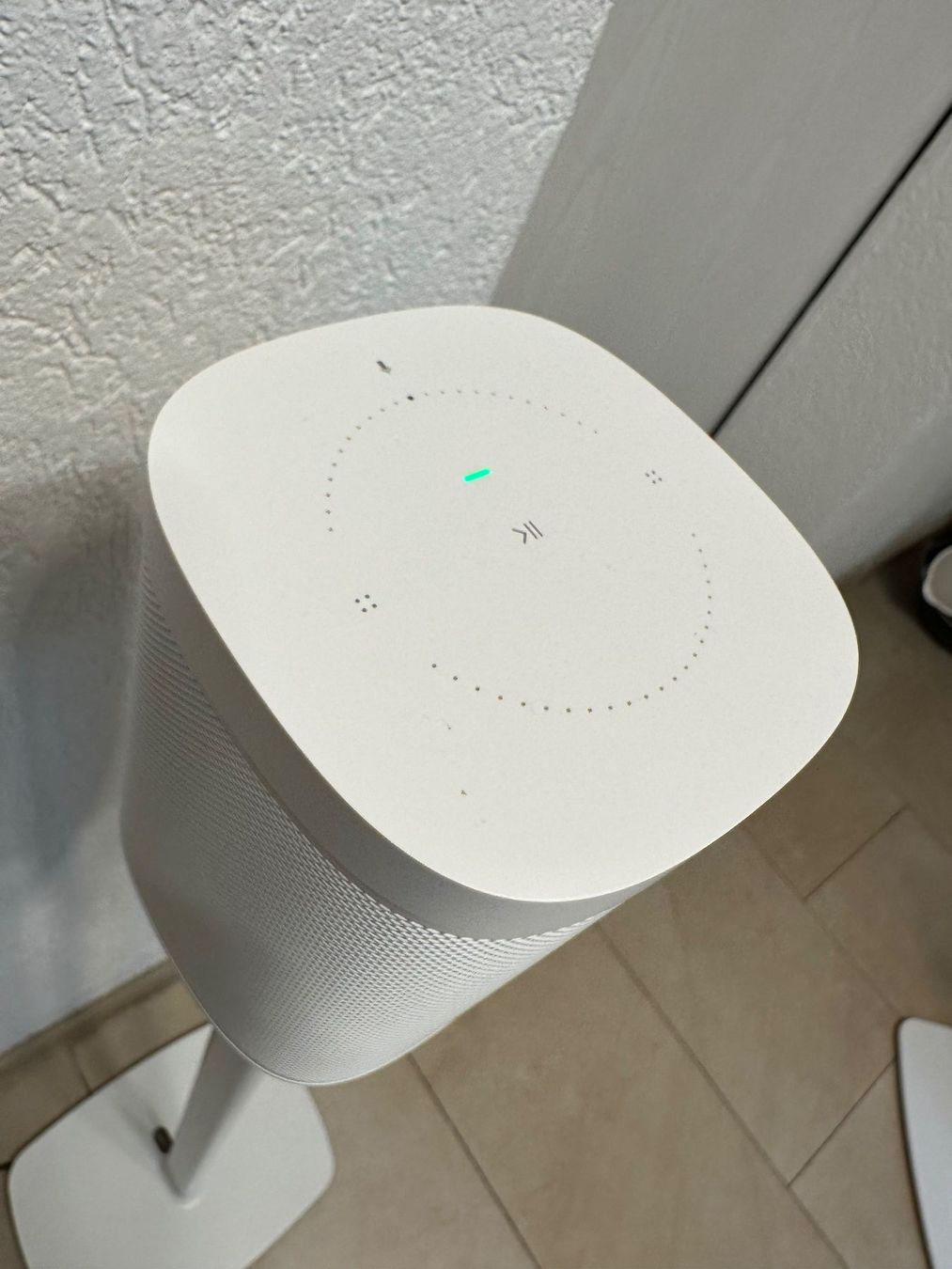 Sonos Casse acustiche: Sonos One mit Ständer - Top Zustand, Weiss – Usato da Othmarsingen venduto da daisy18 2