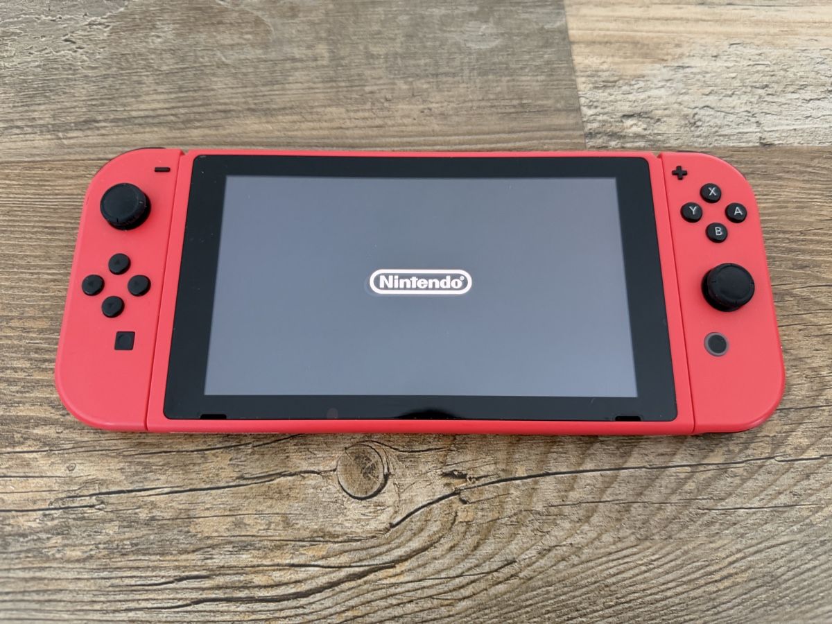 Nintendo Konsolen: Nintendo Switch Konsole - mit ProController und Case - TOP! – Gebraucht aus Widnau von alex.schmitter 1