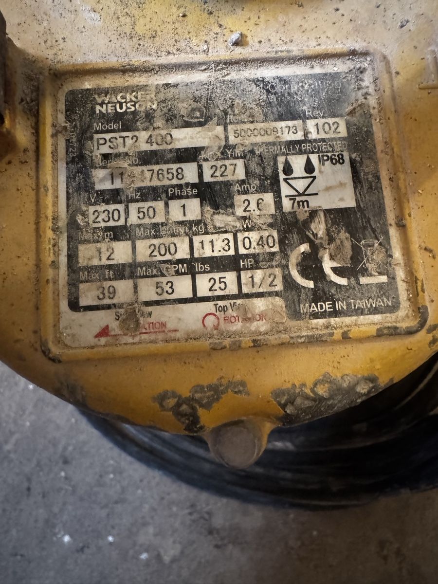 Pumpen & Teile: Tauchpumpe Wacker Neuson PST2 400 gebraucht – Gebraucht aus Uezwil von sev_2f5k 3