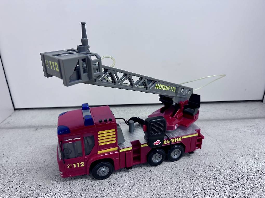 Giocattoli: Bruder Man Feuerwehr – Usato da Wettswil venduto da lin_fv2p