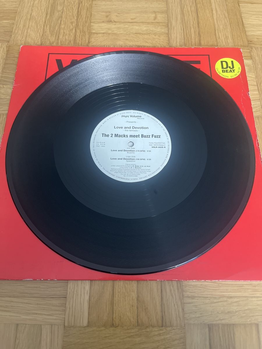 Schallplatten: The 2 Macks meet Buzz Fuzz Hardcore / Gabber Vinyl – Gebraucht aus Wangen b. Olten von break72 2