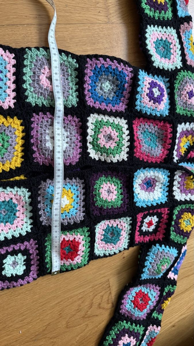 Giacche & Cappotti: Gehäkelte Jacke im Granny Square Look. – Usato da Glattfelden venduto da nur_xpw6 3