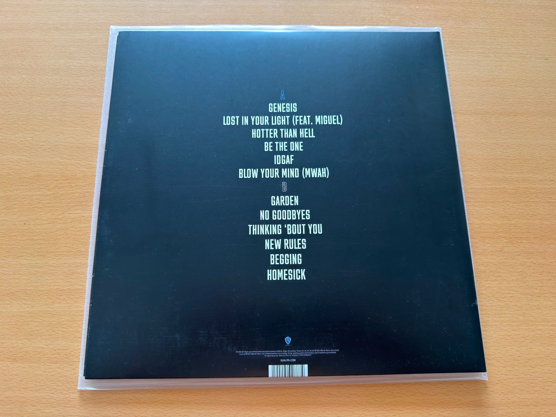 Vinyles: Dua Lipa Vinyl Signed / Signiert – D'occasion à Niederglatt ZH par Expatriate 1