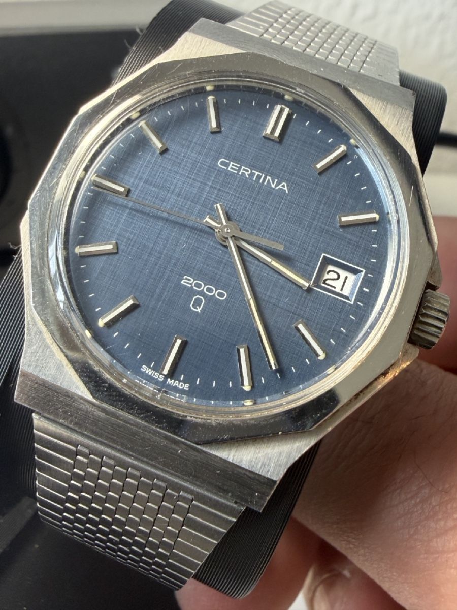 Certina Orologi: Certina Q2000 Quartz Uhr textured dial – Usato da Zürich venduto da Rocola26 4