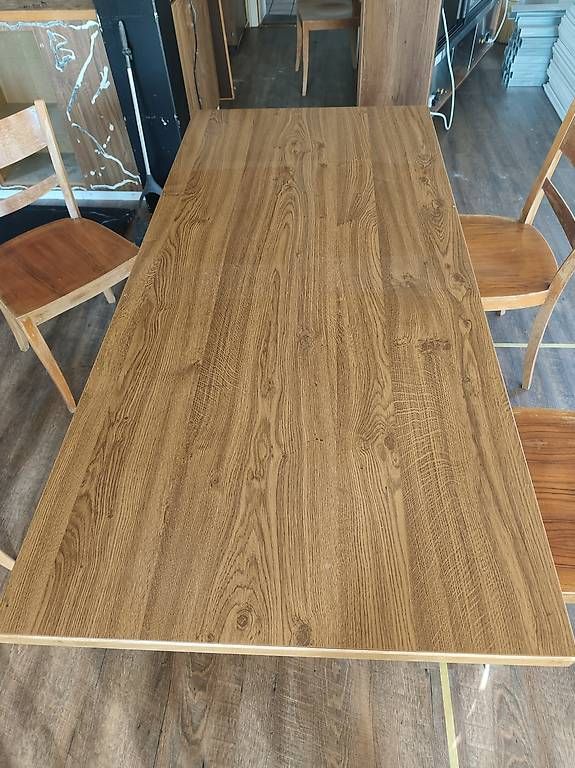 Tischset: Komplette Restaurant-Einrichtung mit Tischen & Stühlen – Gebraucht aus Allschwil von ker_r52x 2