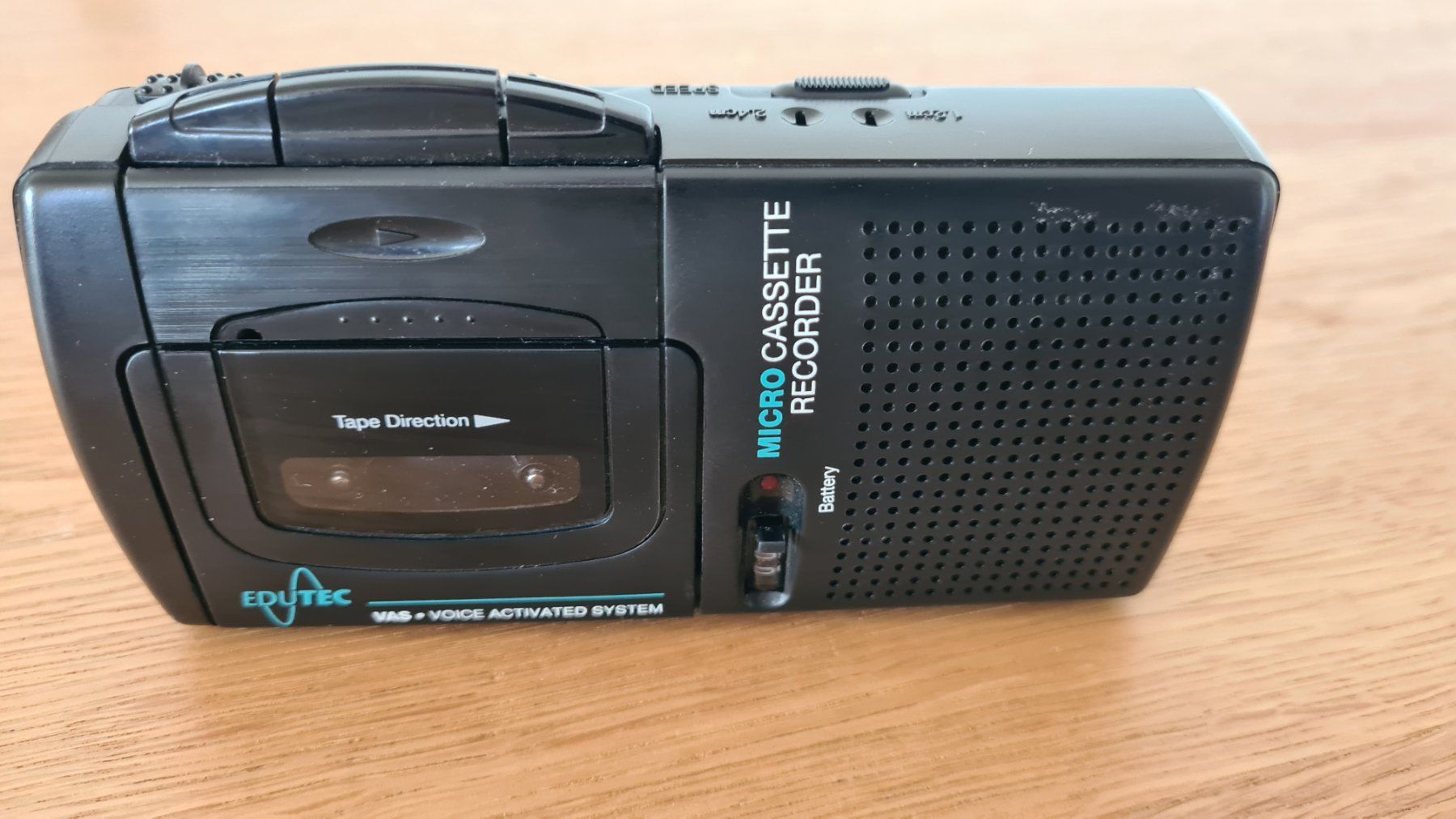 Registratori: Micro Kassetten Recorder EDUTEC mit Tasche – Usato da Winterthur venduto da stufaphi 1