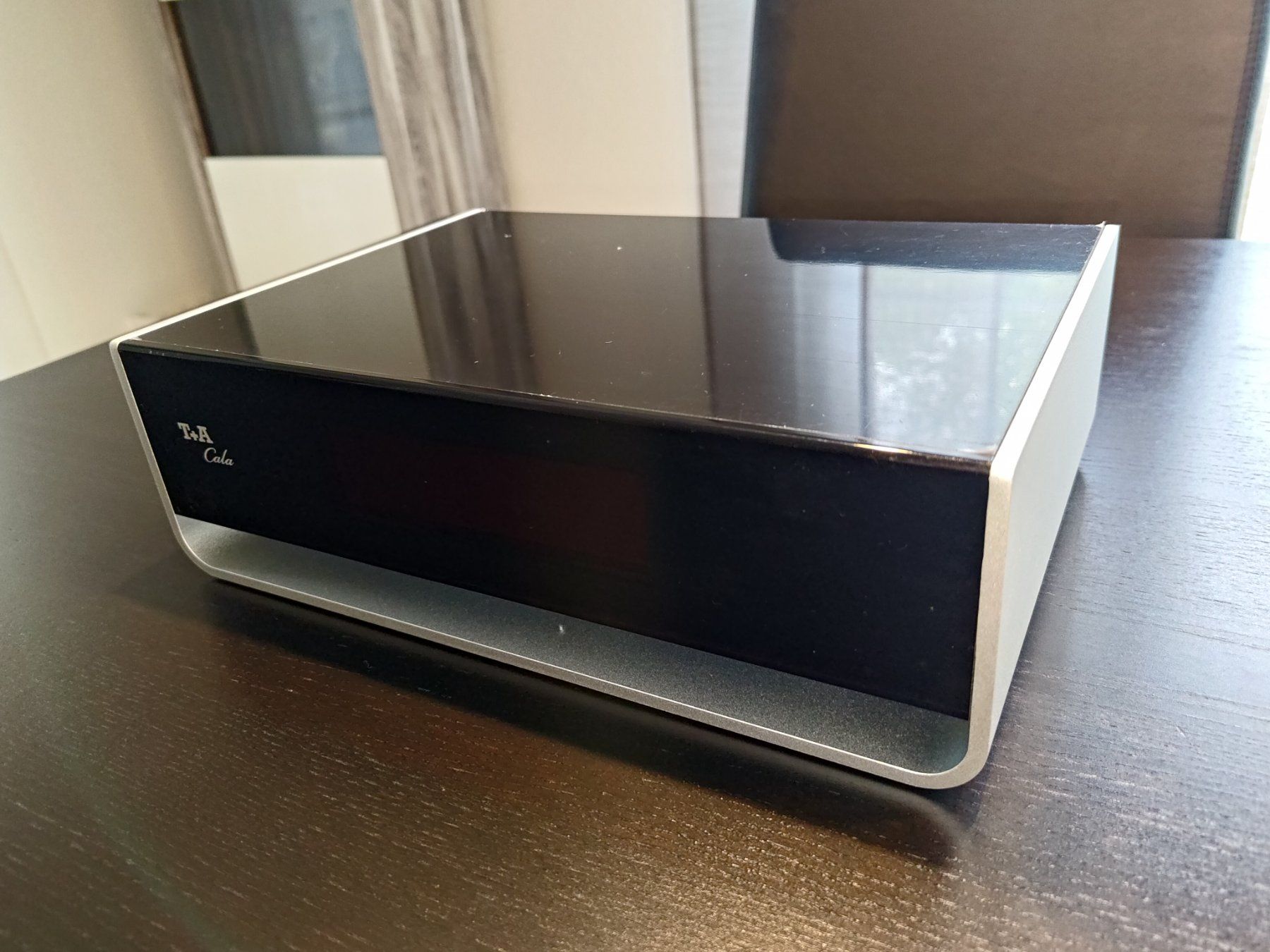 T+A Verstärker: T+A Cala SR (Stereo Streaming-Verstärker) – Gebraucht aus Uttwil von Reled 1