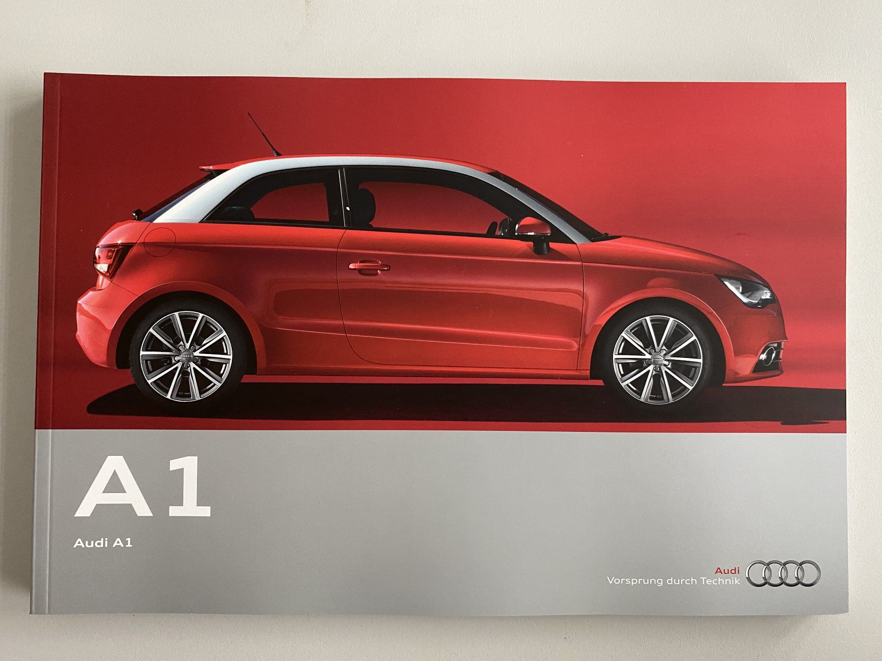 Riviste & Magazine: Audi A1 Magazin (05.2010) – Usato da Alpnach-Dorf venduto da Hess-Automobile
