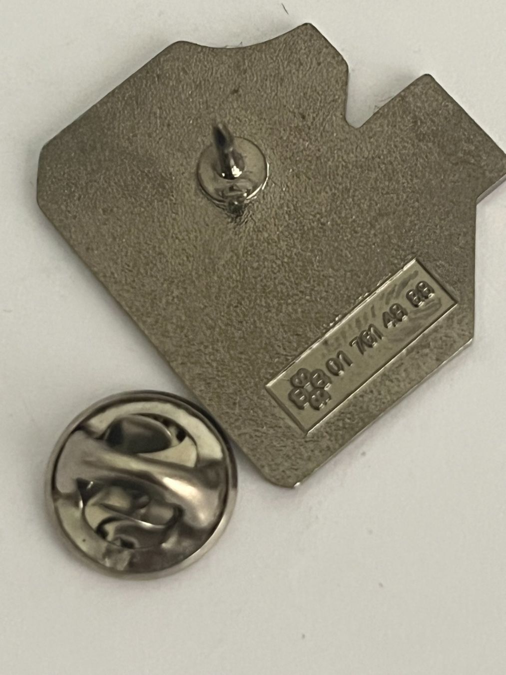 Placchette & Badge: Pin Fest UBS 1994 – Usato da Dietikon venduto da sch_w2tw 1
