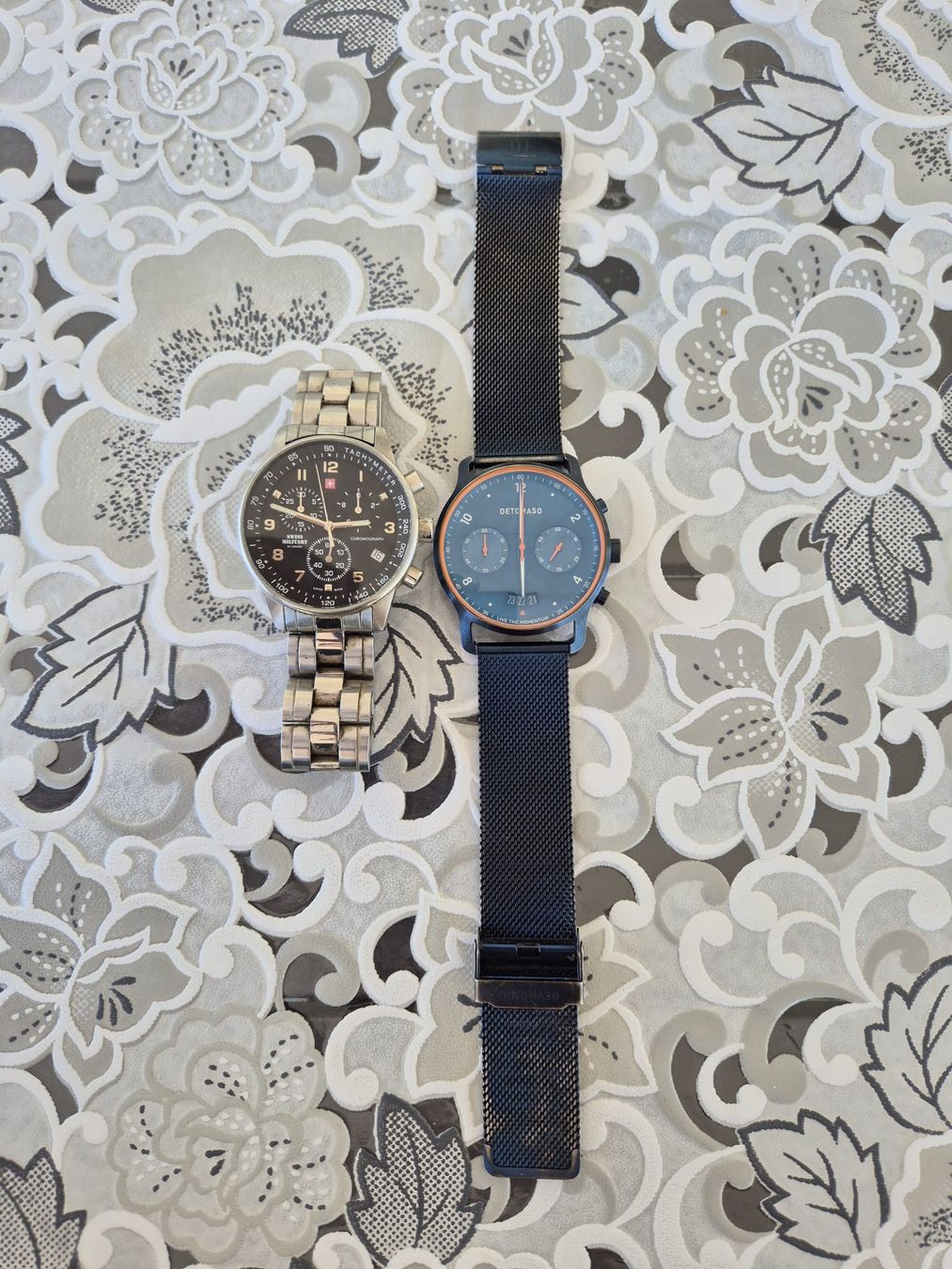 Orologi: Chronograph Herrenuhrn 2 Stück  – Difettoso da Chur venduto da jasi18