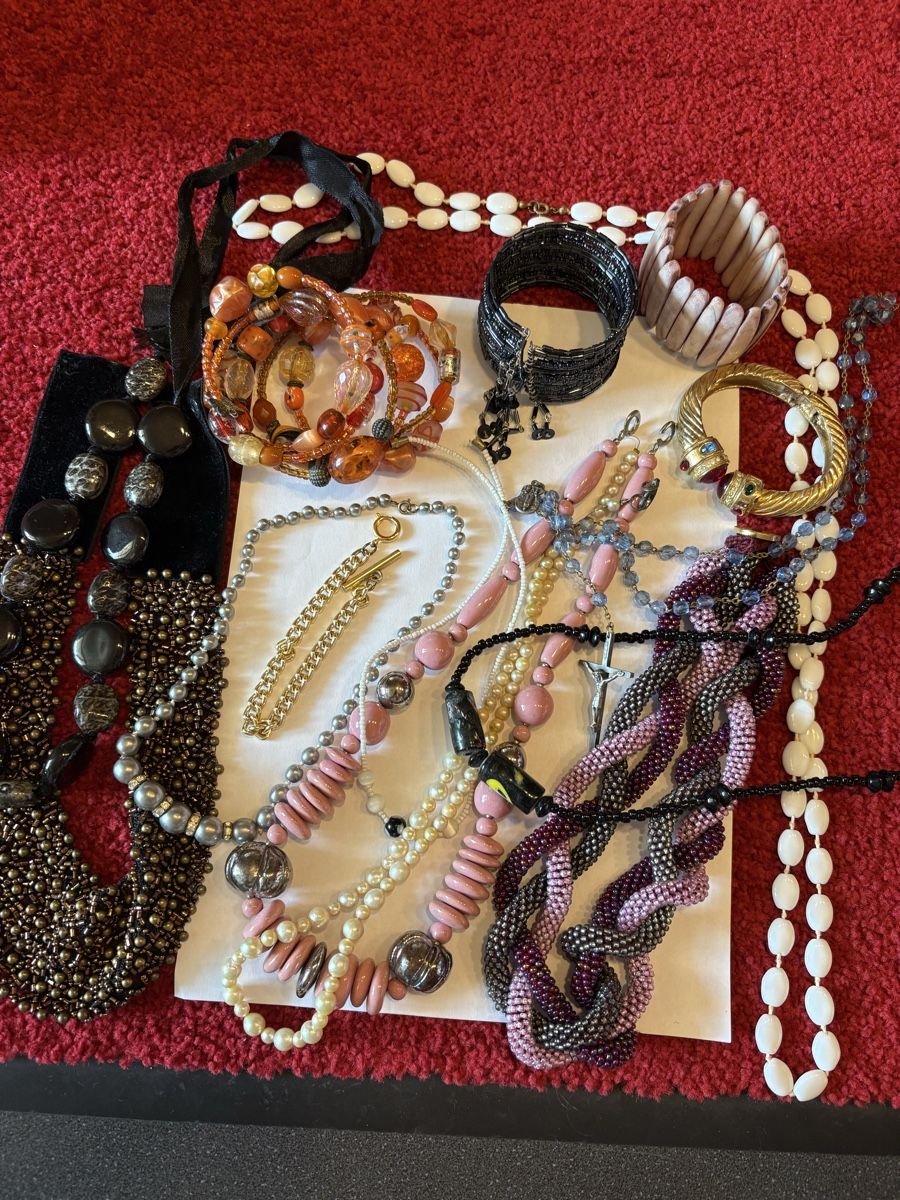 Sonstiger Schmuck: Mode Schmuck Mix – Gebraucht aus Murten von Tzaugg