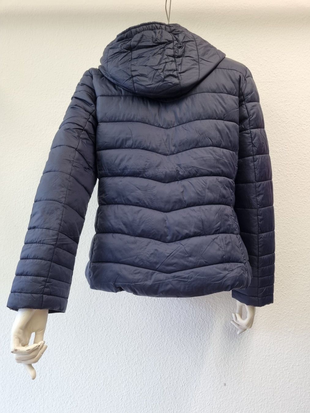 Jacken: Charles Vögele Jacke Grösse 42 – Gebraucht aus Schönenwerd von Chez_Mimi 1
