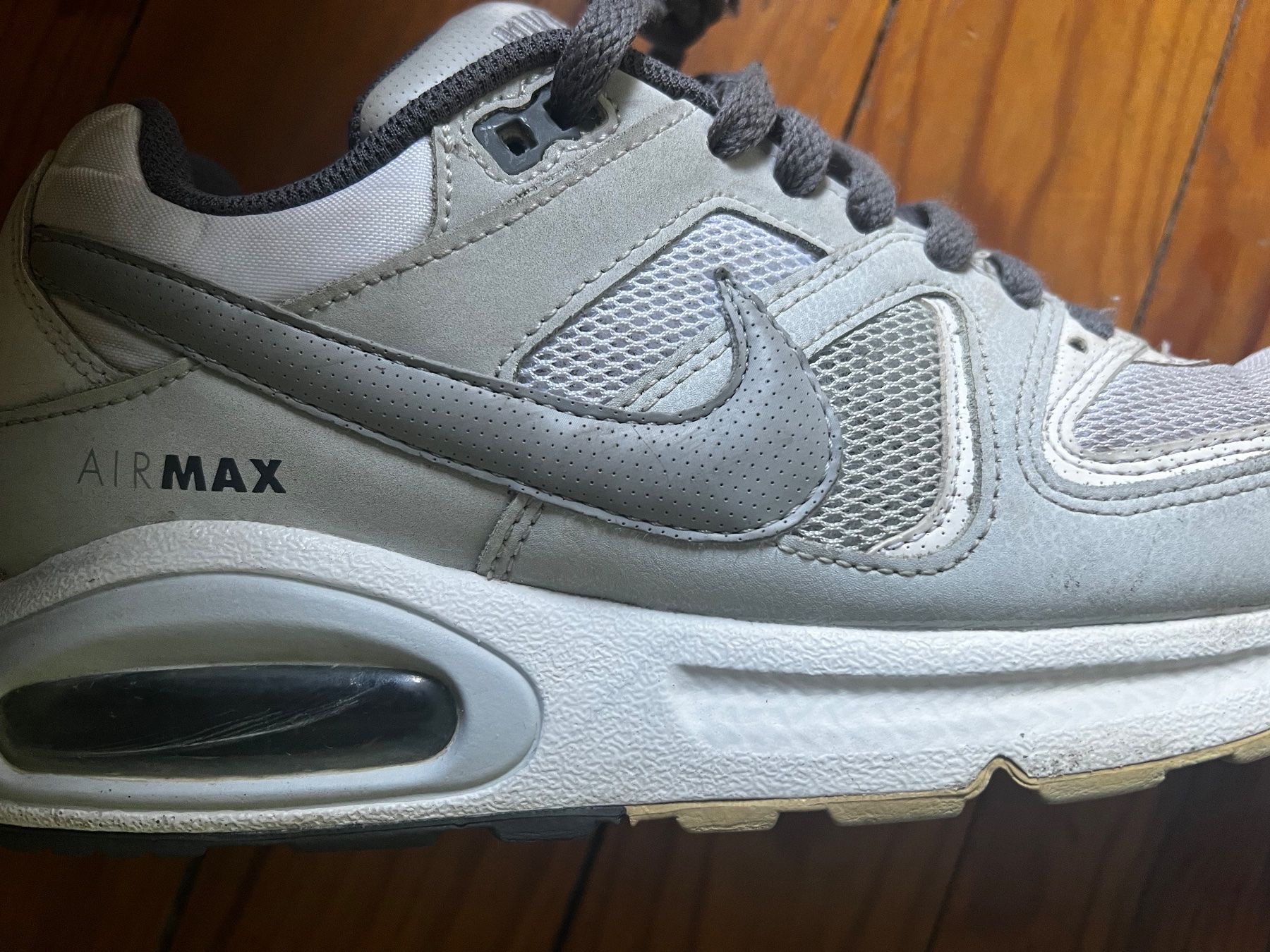 Nike Herrenschuhe: Nike Air Max Command, Grösse 41 Grau! – Gebraucht aus Allschwil von GrenzWert 1
