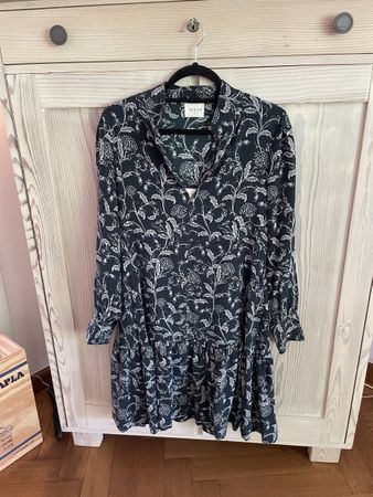 Kurzes Seidenkleid, 100% Silk WRAP, dunkles Petrol 36,