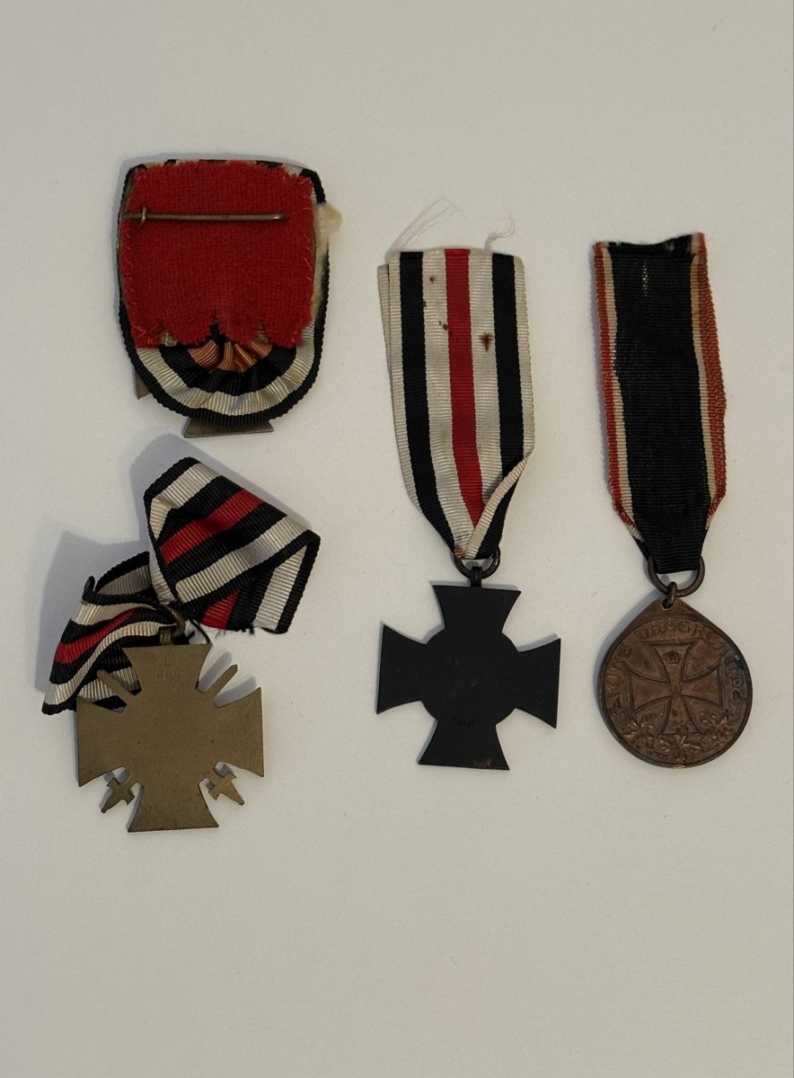 Medaillen: Ehrenkreuz Sammlung Set 1918 - 1934 – Gebraucht aus Goldach von igwhitestar 1