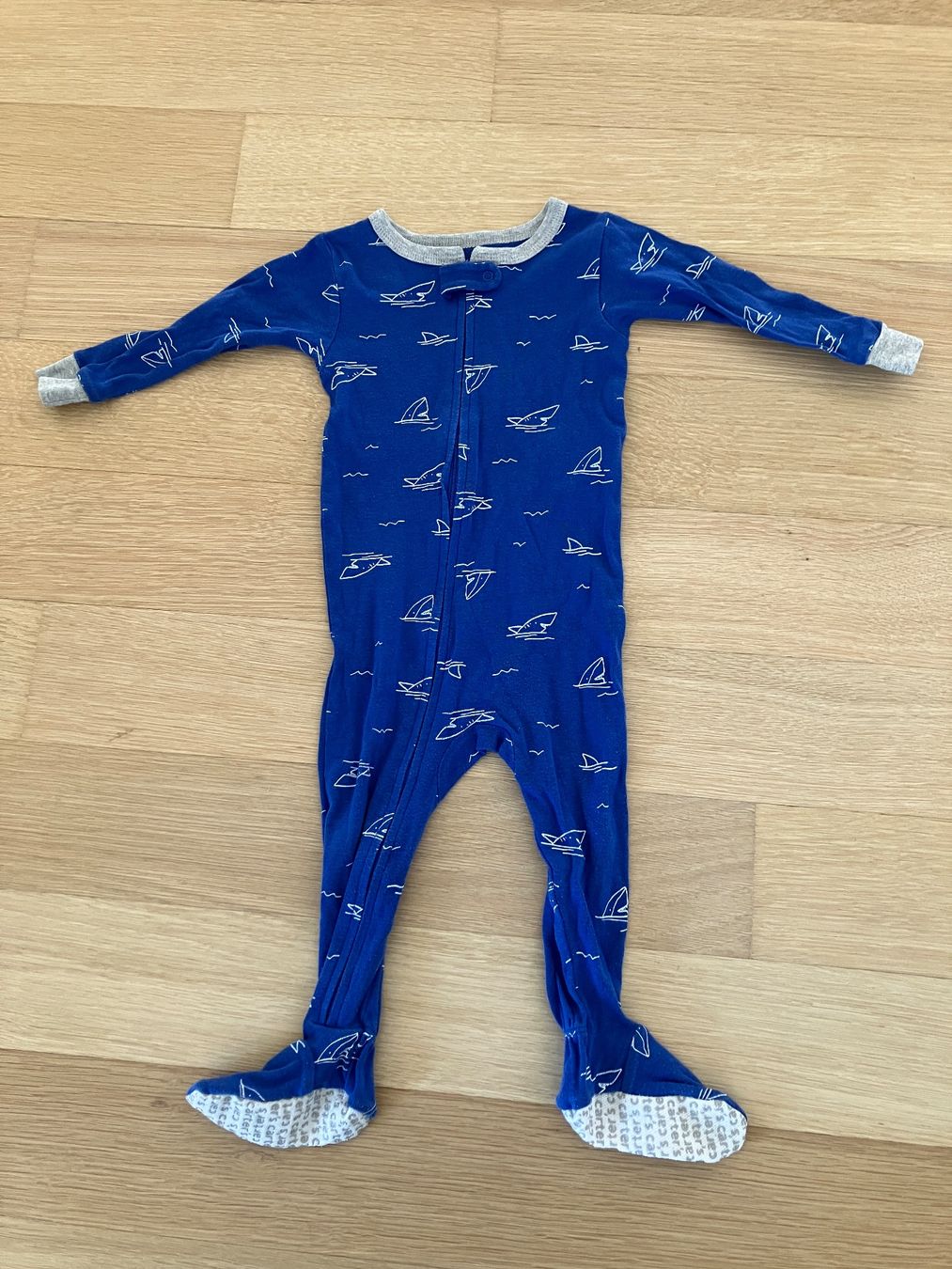 Carter's Pigiama & Simili: Carter's Pyjama mit Antirutsch-Füssen 12m – Usato da Zürich venduto da tscherel